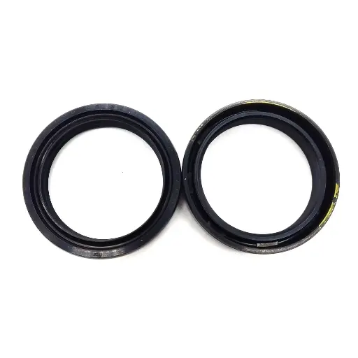 [RT-UN-006] Retenes Susp 45x57x11 CBR6/9RR GL15C GL/VTX18 ST13 GSX-R6